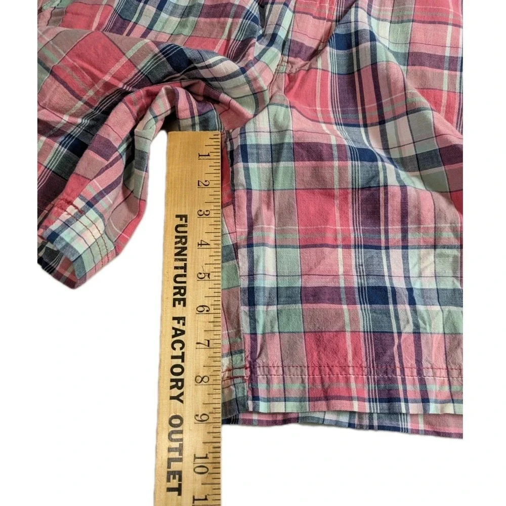 IZOD Shorts Mens 34 Tan Blue Plaid 9
